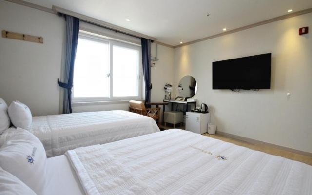 Yeosu Mj Motel Exterior foto